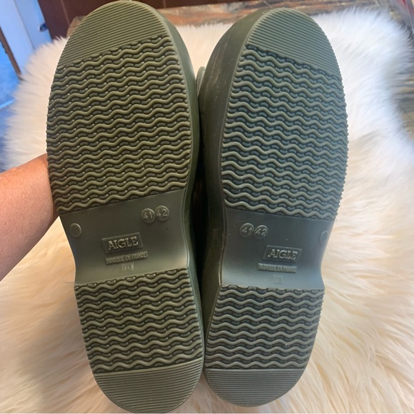 SALE!! Angle army rubber galoshes men’s 9. great for gardening or mushy areas. - Picture 6 of 10